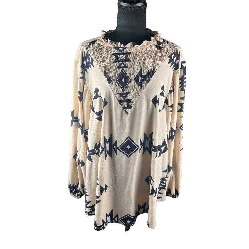 Lularoe Clara xl babydoll smocked boho Aztec print western flowy blouse